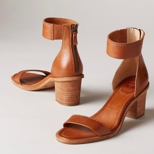 FRYE Brielle Cognac Ankle Heel Whiskey Color Size 8 ✨